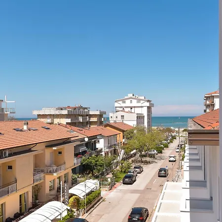 Nuovo Diamante Szálloda Cesenatico